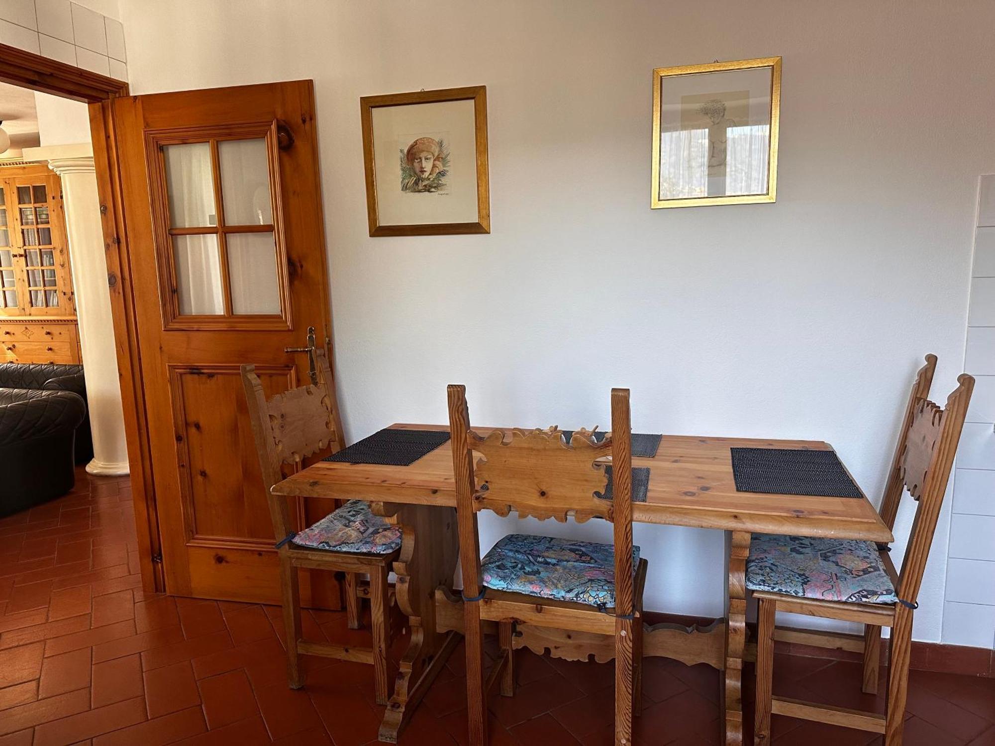 Ampio Appartamento Con Vista “Casa Magro” Тирано Екстериор снимка